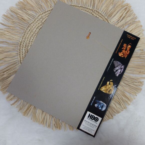 HBO Game of Thrones Mask House Targaryen Dragon 3D Mask and Wall Mount - Picture 9 of 9